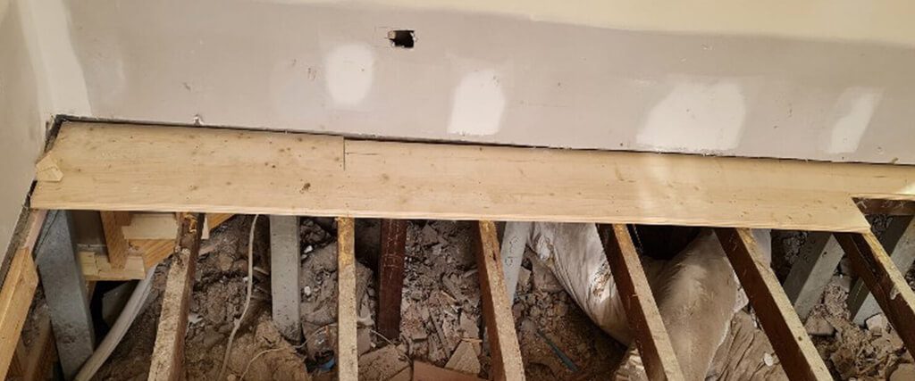 Solid-raw-boards-on-joists-2-Thornbury-1536x640-1