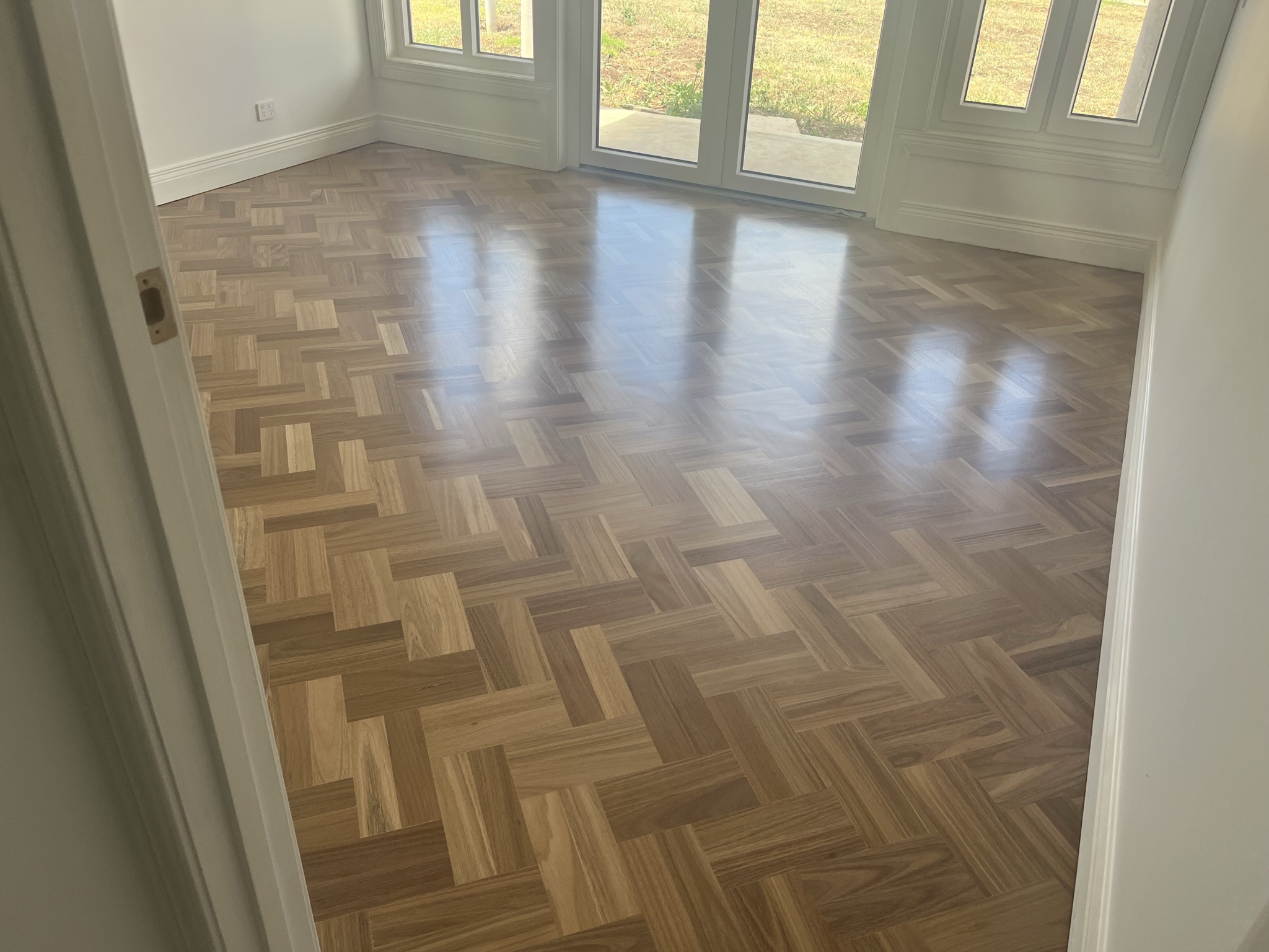 PARQUETRY_M-42806714 (1)